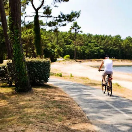Holiday park Sun Hols Villas Du Lac - 2 Pieces 4 Pers